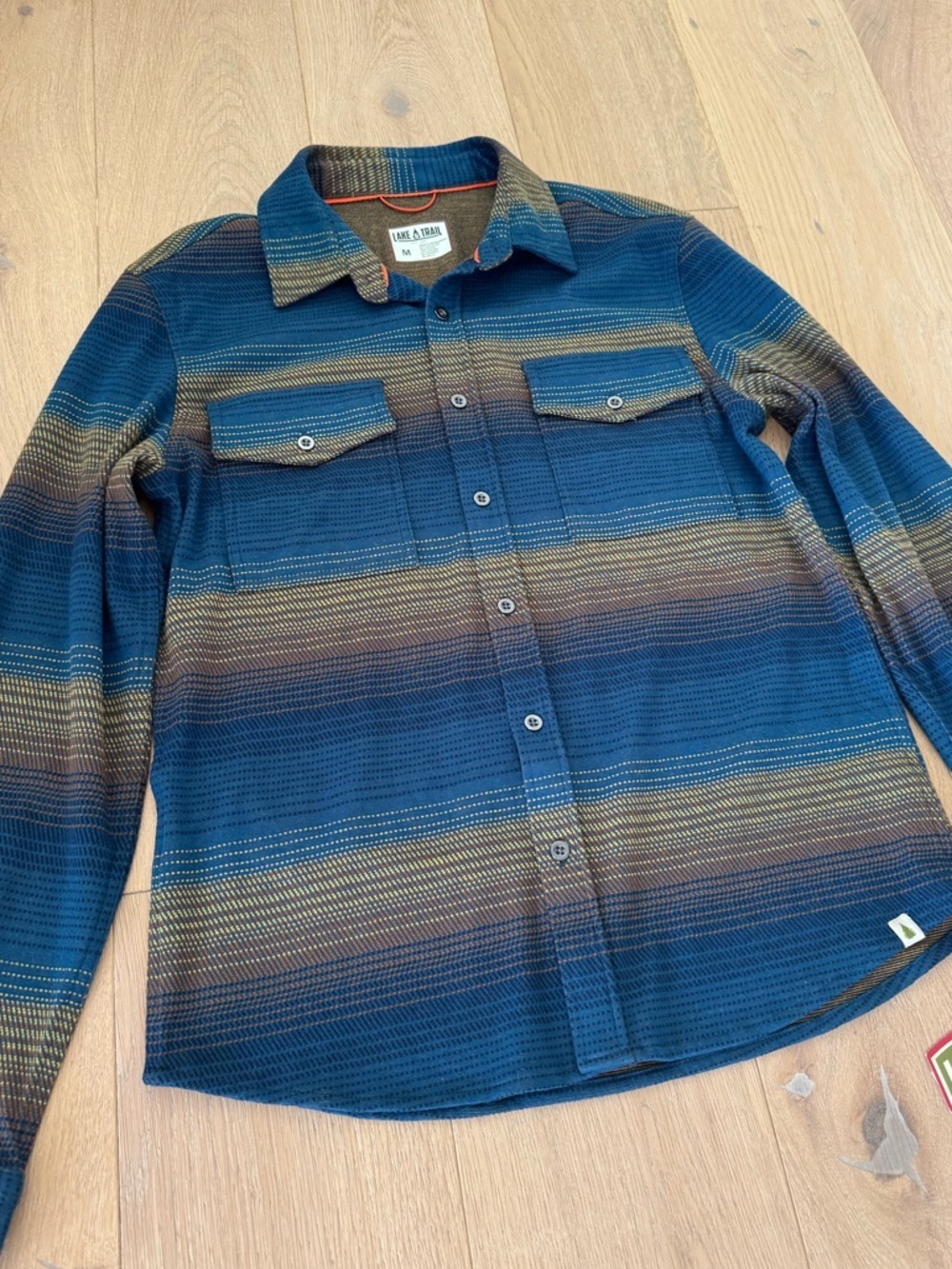 Lake & Trail Soft Heavy Knit Flannel Relaxed Fit Button Down Medium NWT